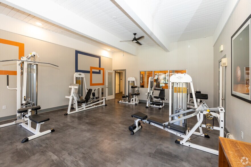 More Photos Of 7100 E Evans Ave, Denver Apartments For Sale