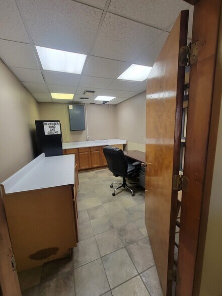 More Photos Of 516 Hwy 177 N, Hamlet Industrial For Sale