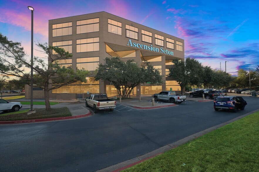 Primary Photo Of 11111 Research Blvd, Austin Medical For Lease