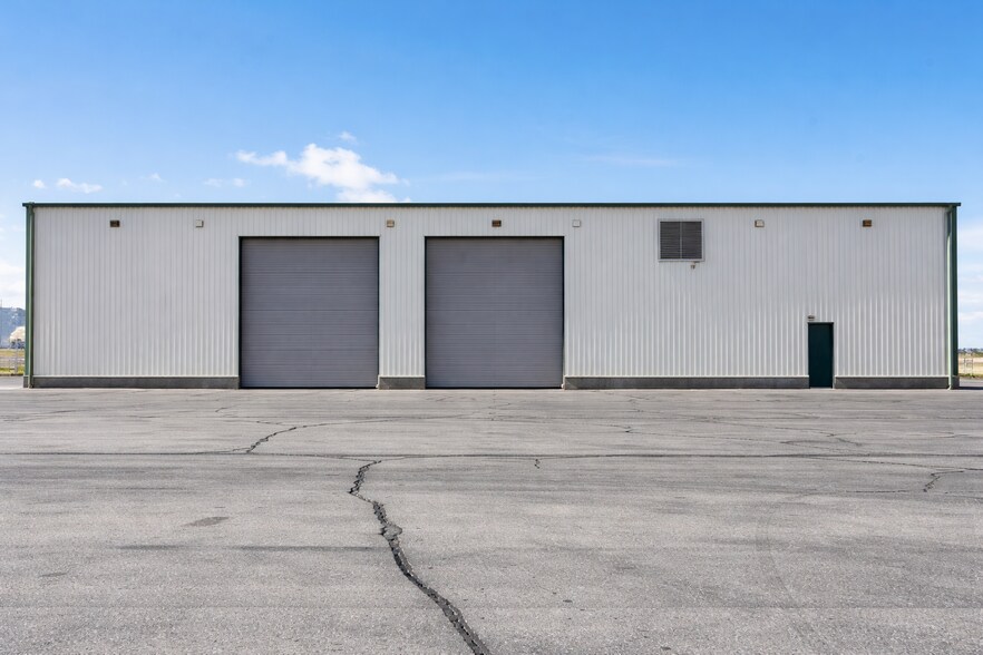 More Photos Of 226 S 1200 W, Tooele Warehouse For Sale
