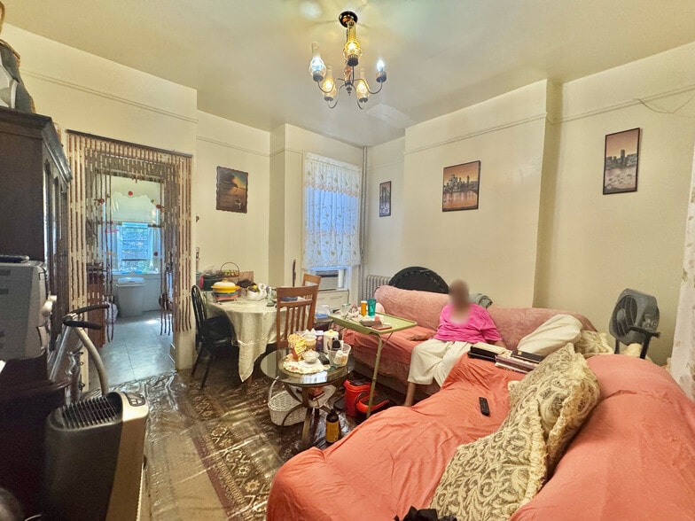 More Photos Of 1526 Pacific St, Brooklyn Apartments For Sale