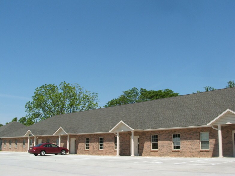 More Photos Of 144 Lincoln Place Ct, Belleville Medical For Sale
