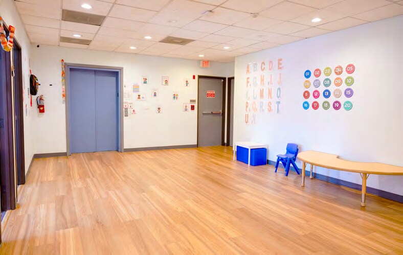 More Photos Of 3877 12th St, Riverside Office For Lease