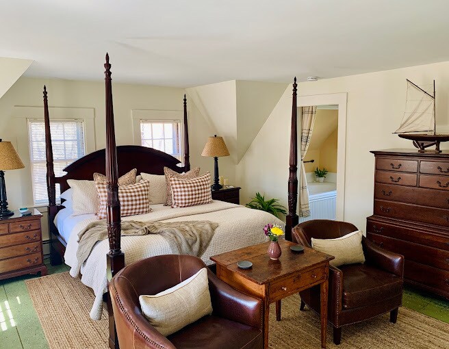 More Photos Of 3660 Main St, Barnstable Hospitality For Sale