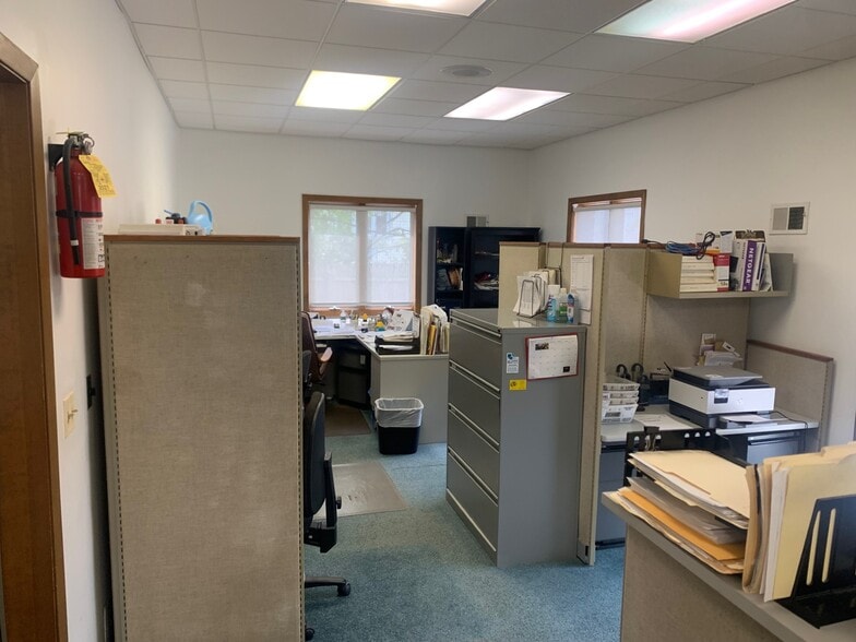 More Photos Of 35 Brant Ave, Clark Office For Sale