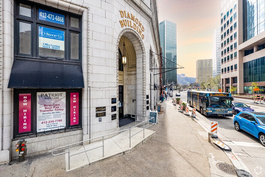 More Photos Of 100 5th Ave, Pittsburgh Office For Lease