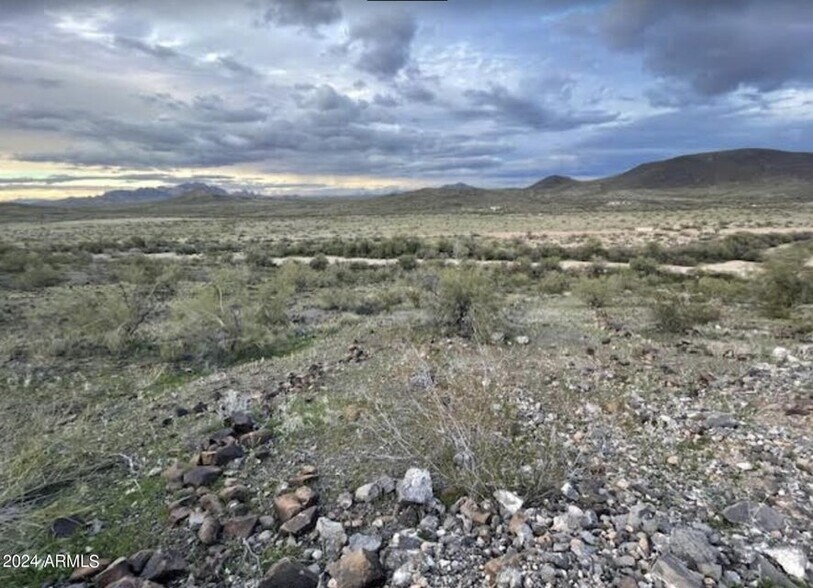 More Photos Of Elliot Rd, Tonopah Land For Sale
