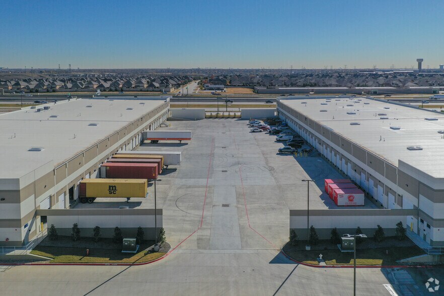 More Photos Of 2701 E State Highway 121, Lewisville Warehouse For Lease