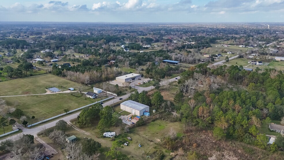 More Photos Of 6717 FM 646 Rd S, Santa Fe Warehouse For Sale