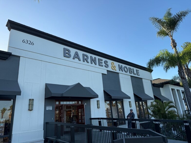 More Photos Of 6270-6378 E Pacific Coast Hwy, Long Beach Unknown For Lease