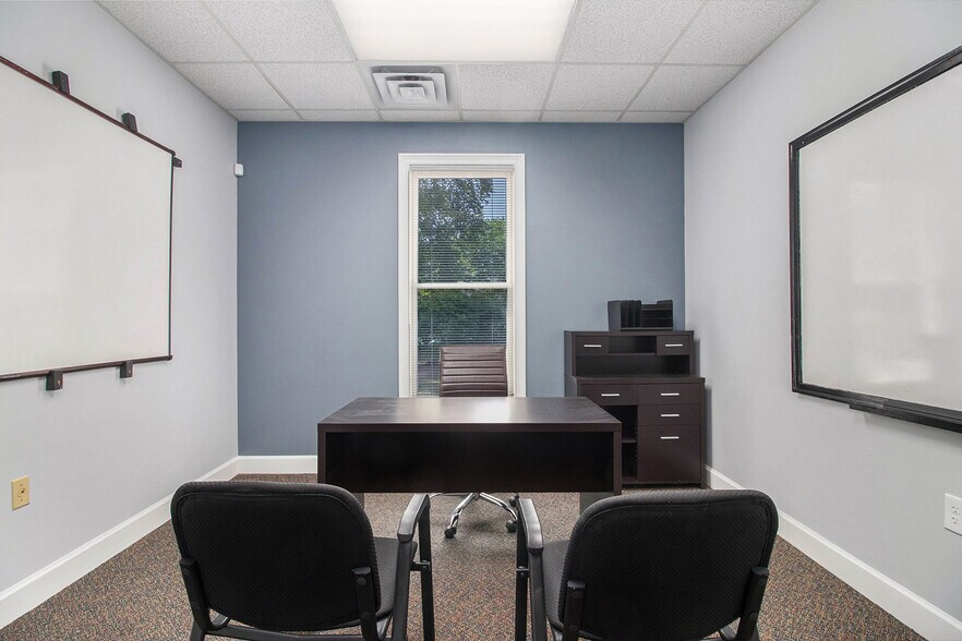 More Photos Of 1580 Warsaw Rd, Roswell Office For Lease
