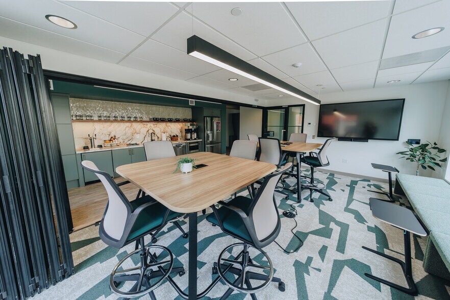 More Photos Of 2040 14th St, Boulder Office For Lease