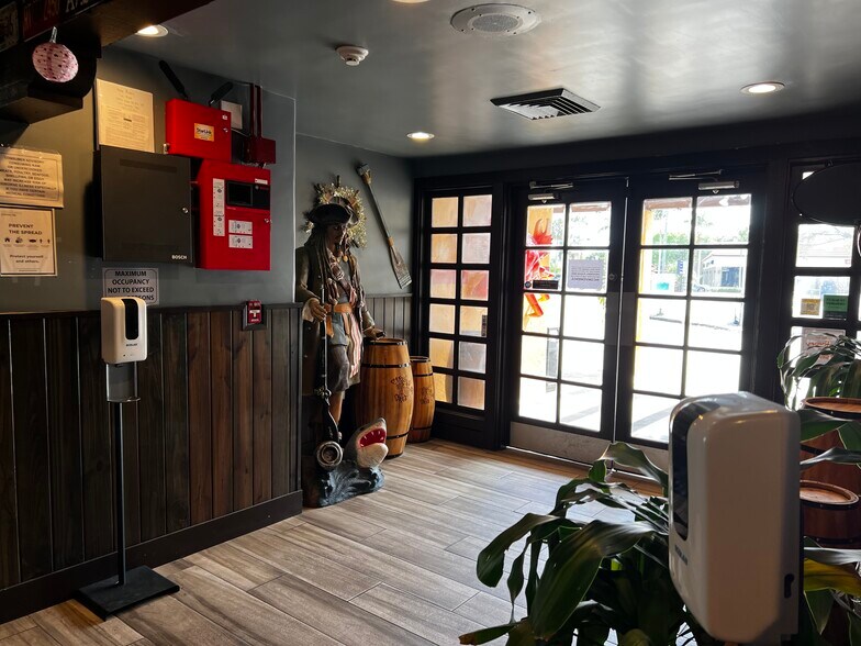 More Photos Of 8800-8990 State Road 84, Davie Unknown For Lease