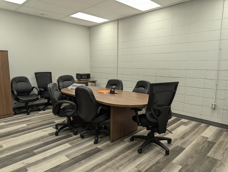 More Photos Of 8302 Fraser Ave, Fort McMurray Storefront Retail Office For Lease