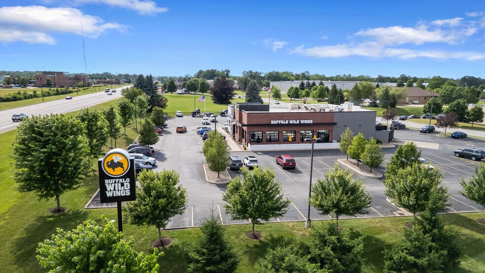 More Photos Of 1830 E Main St, Ashland Restaurant For Sale