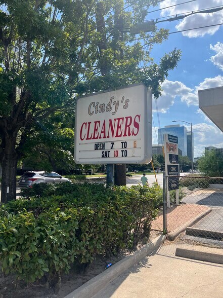 More Photos Of 3330 Richmond Ave, Houston Freestanding For Lease