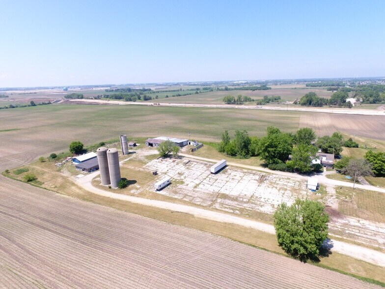 More Photos Of 202 72nd Ave, Kenosha Multifamily For Sale