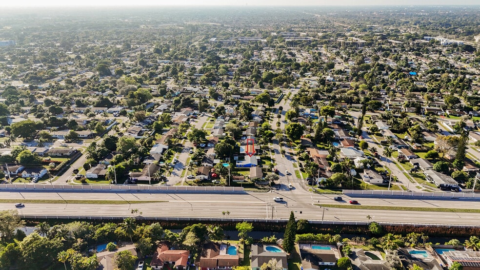 More Photos Of 1510 SW 68th Ter, North Lauderdale Healthcare For Sale