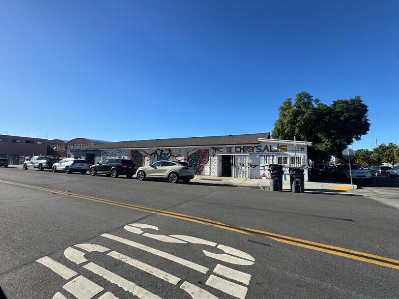 More Photos Of 1805-1809 Main St, San Diego Religious Facility For Lease