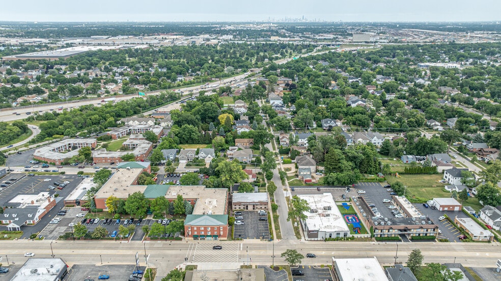 More Photos Of 401 N York St, Elmhurst Medical For Sale