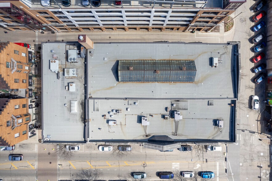 More Photos Of 104 N Oak Park Ave, Oak Park Office For Lease