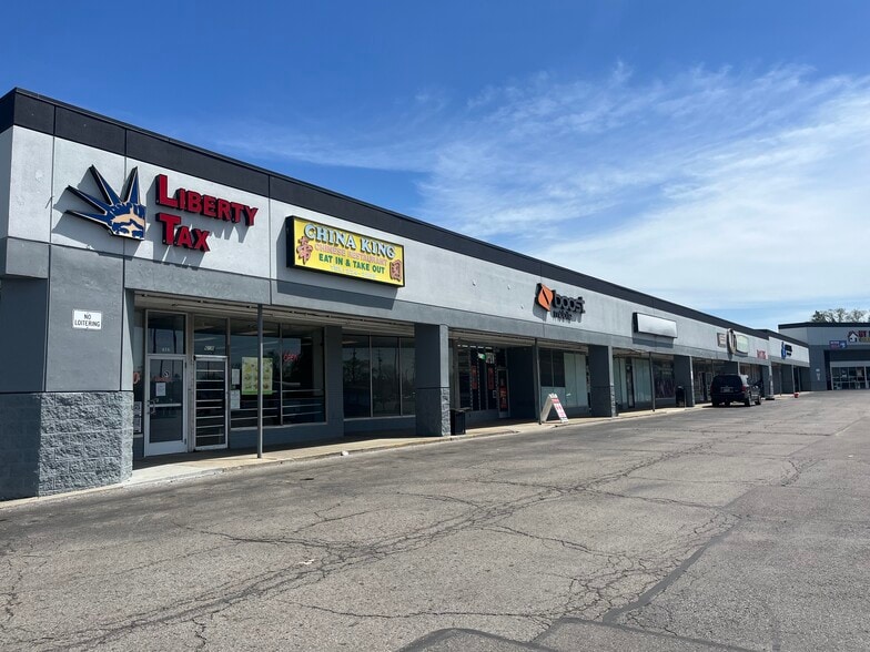 More Photos Of 612-660 Harrisburg Pike, Columbus Storefront For Sale