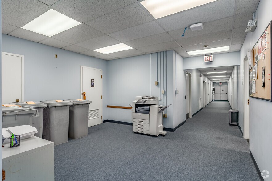 More Photos Of 5000 Letterkenny Rd, Chambersburg Office For Sale
