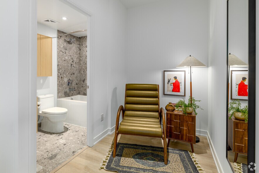 More Photos Of 422 Cherry St, Toronto Apartments For Lease