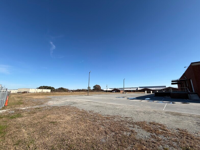 More Photos Of 2084 W Highway 70, Goldsboro Manufacturing For Lease