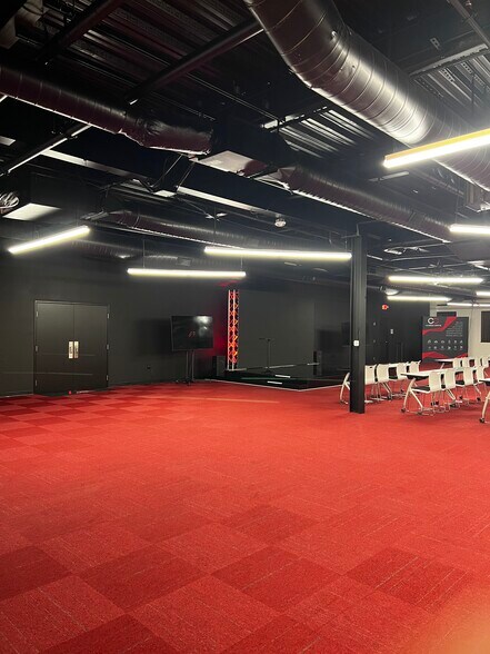 More Photos Of 5308 W Plano Pky, Plano Office For Sale