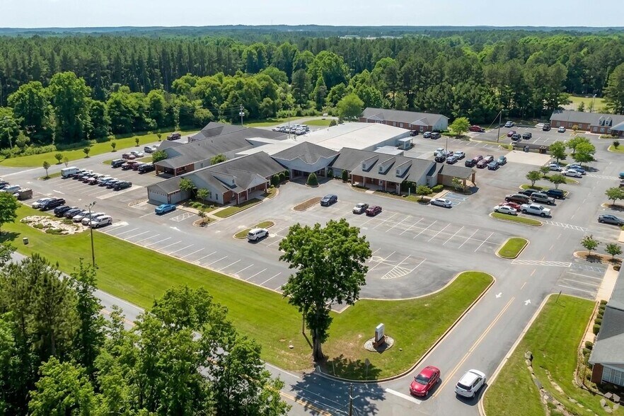 More Photos Of 1450 Jones Dairy Rd, Jasper Medical For Lease
