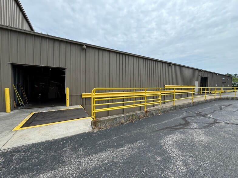 More Photos Of 2858 Enterprise Ct, Saginaw Industrial For Sale
