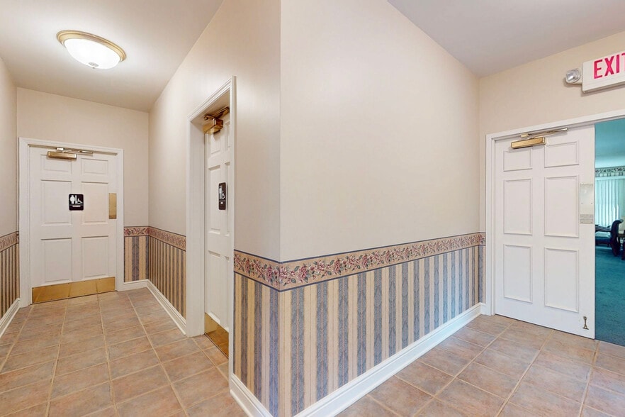 More Photos Of 3721 Main St, Weirton Funeral Home For Sale