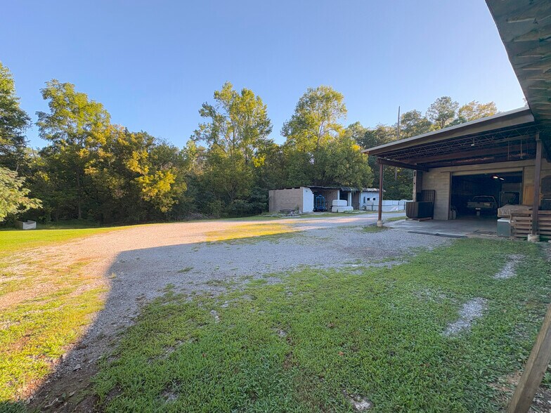 More Photos Of 7227 Asheville Hwy, Knoxville Flex For Sale