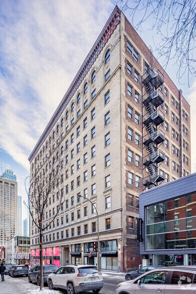 More Photos Of 1410 Rue Stanley, Montréal Office For Lease