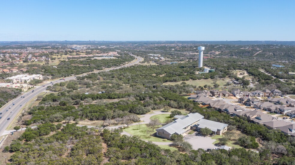 More Photos Of 15315 W Highway 71, Austin Showroom For Sale