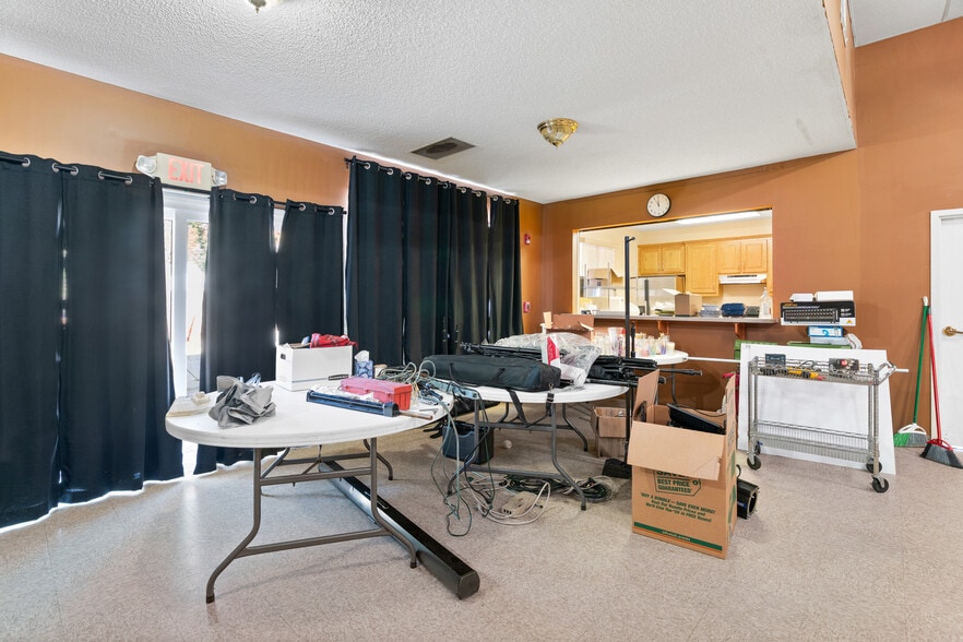 More Photos Of 3057 Walt Stephens Rd, Jonesboro Specialty For Sale