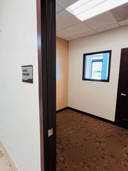 More Photos Of 2693 E Washington Blvd, Pasadena Medical For Lease