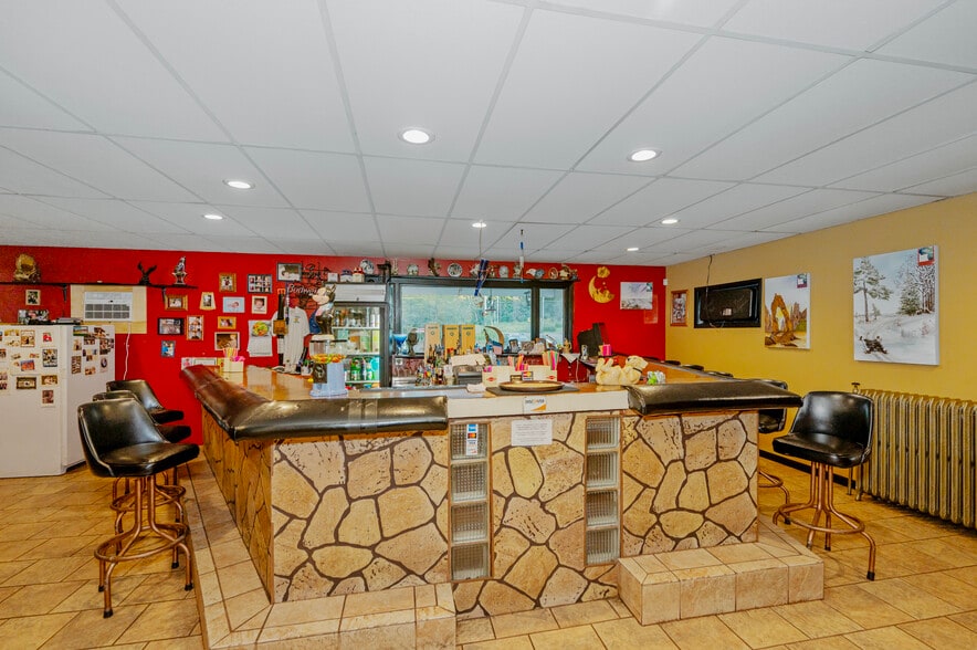 More Photos Of 4368 S County Road E, South Range General Retail For Sale