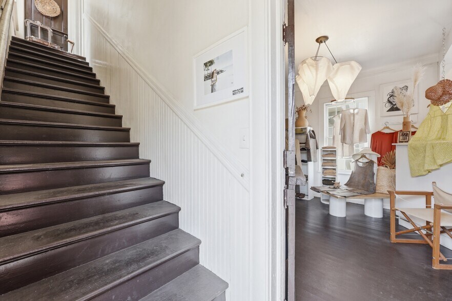 More Photos Of 50 Charlotte St, Saint Augustine Storefront Retail Office For Sale