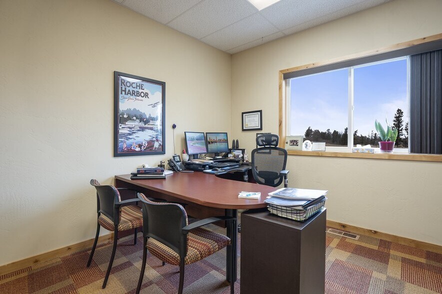 More Photos Of 33 Village Loop Rd, Kalispell Medical For Lease