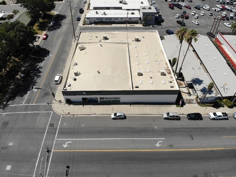 More Photos Of 1701 30th St, Bakersfield Freestanding For Sale