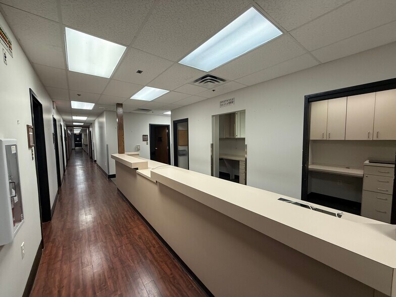 More Photos Of 3415 Golden Rd, Tyler Office For Lease