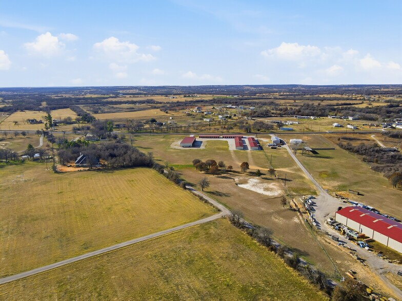 More Photos Of 9910 TX-199 Hwy, Poolville Specialty For Sale