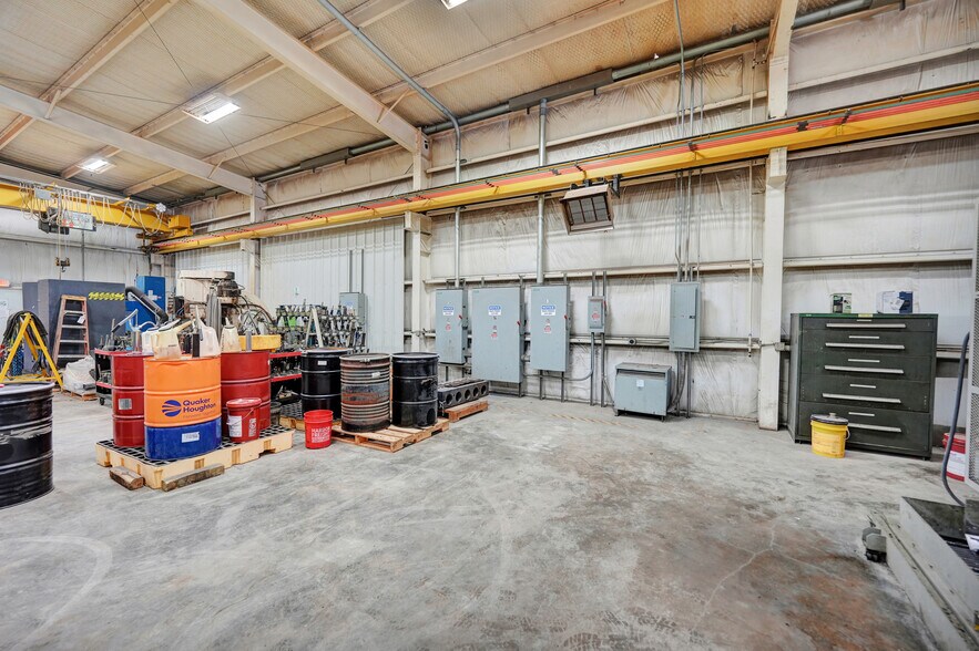 More Photos Of 2110 W 44th St, Odessa Industrial For Sale