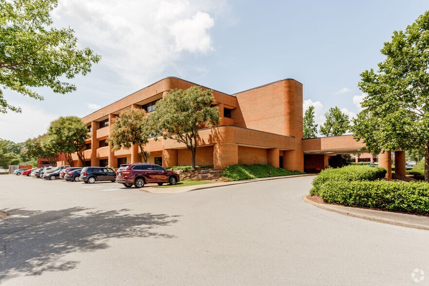 More Photos Of 5111 Maryland Way, Brentwood Medical For Lease