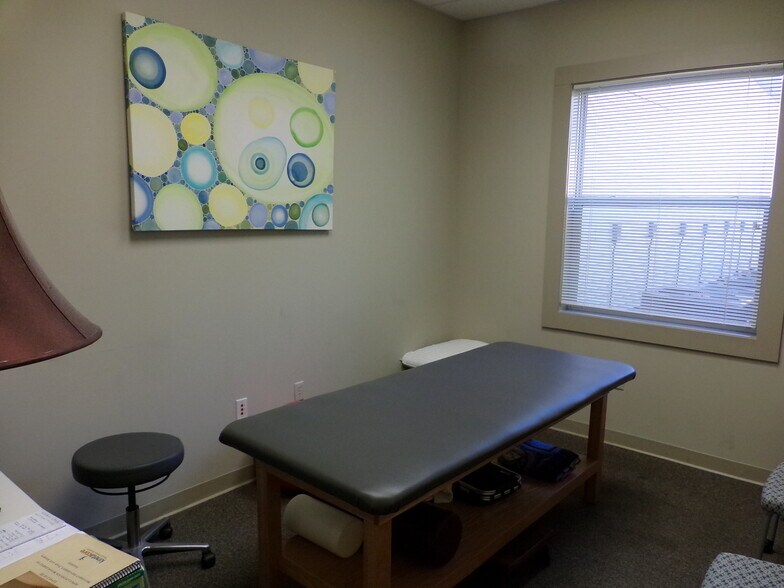 More Photos Of 171 Daniel Webster Hwy, Belmont Storefront Retail Office For Lease