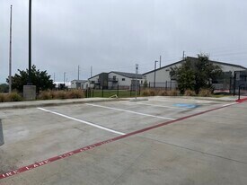 More Photos Of 1009 N Ranch 620 Rd, Lakeway Warehouse For Sale