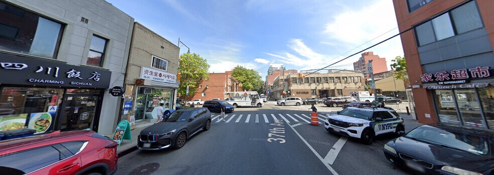 More Photos Of 14201 37th Ave, Flushing Medical For Lease