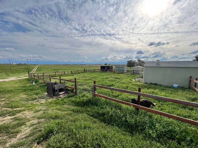 More Photos Of 34991 Lerdo Hwy, Bakersfield Land For Sale